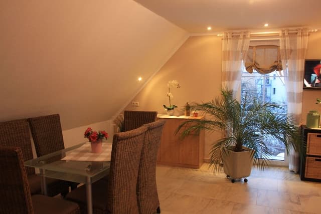 Suite, 3 Bedrooms (3)
