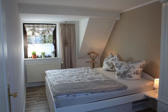 Suite, 3 Bedrooms (3)