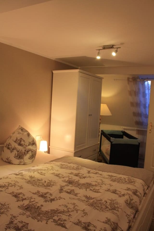 Suite, 3 Bedrooms (3)
