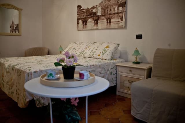 Family Apartment, 2 Bedrooms, Courtyard View