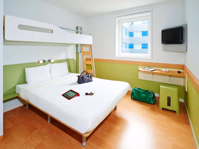 Double Room, 1 Double Bed