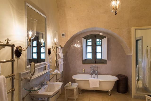 Suite, Garden View (One)
