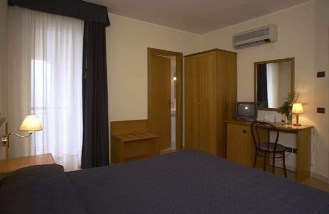 Classic Double or Twin Room, Sea View