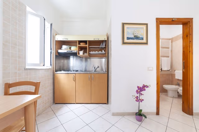 Studio, Kitchenette, Garden Area