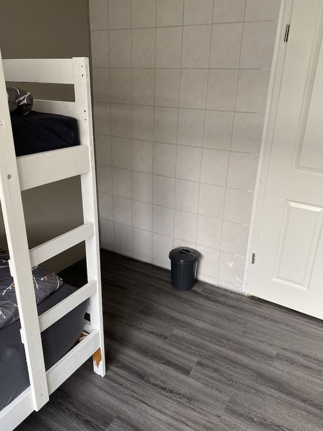 Basic Shared Dormitory, Mixed Dorm, Non Smoking