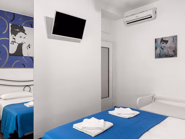Triple Room
