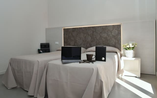Single Room