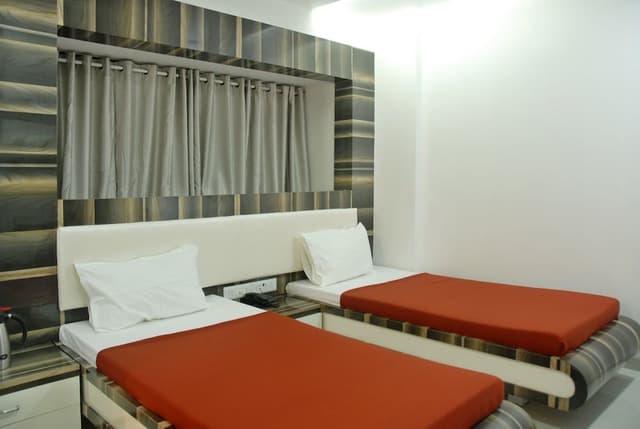 Executive Double Room, City View