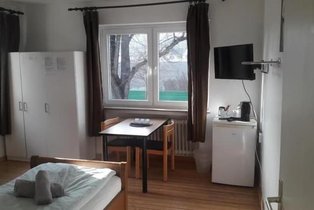 Twin Room, Shared Bathroom