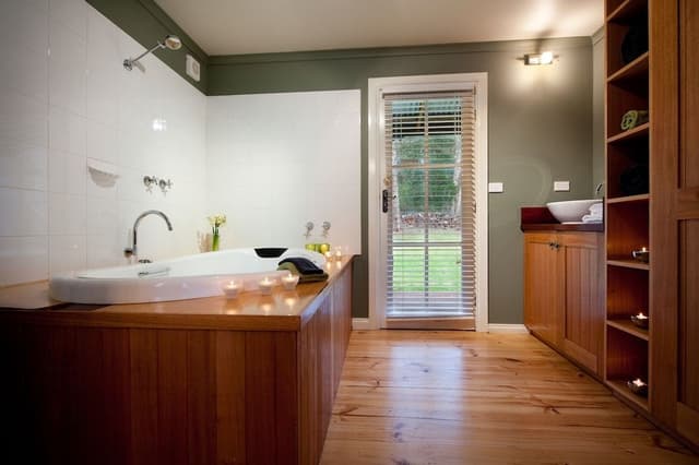 House, 1 Bedroom