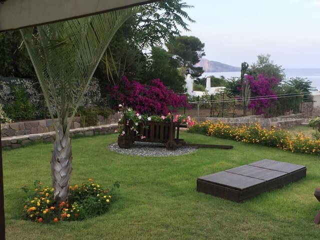Double Room with Partial Sea View