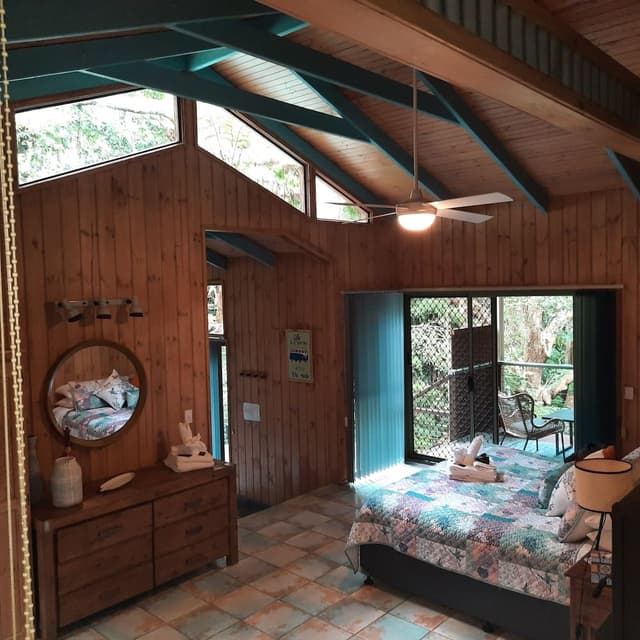 Dreamtime: Rainforest Treehouse