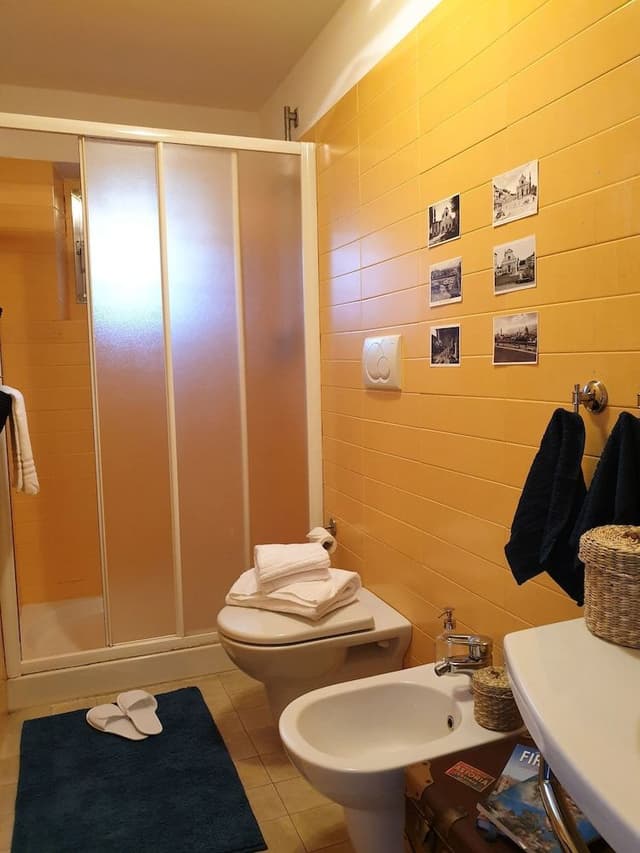Comfort Double Room, Private Bathroom, City View