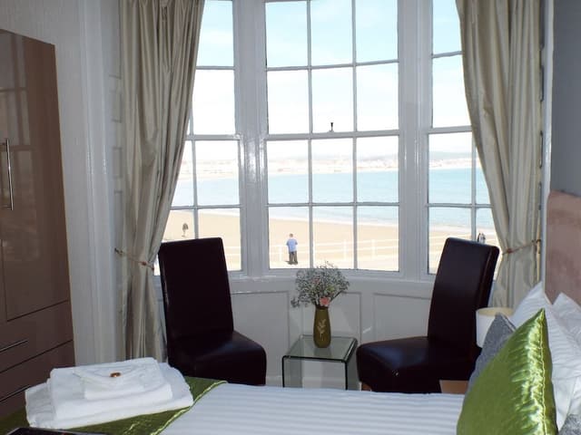 Double Room, 1 King Bed, Ensuite, Sea View (Room1)