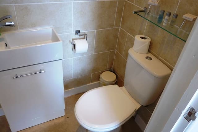 Double Room, Ensuite, Harbor View (Room2)