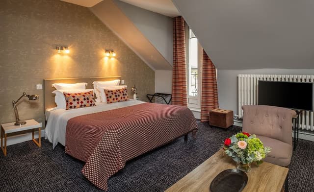 Executive Room, 1 Queen Bed