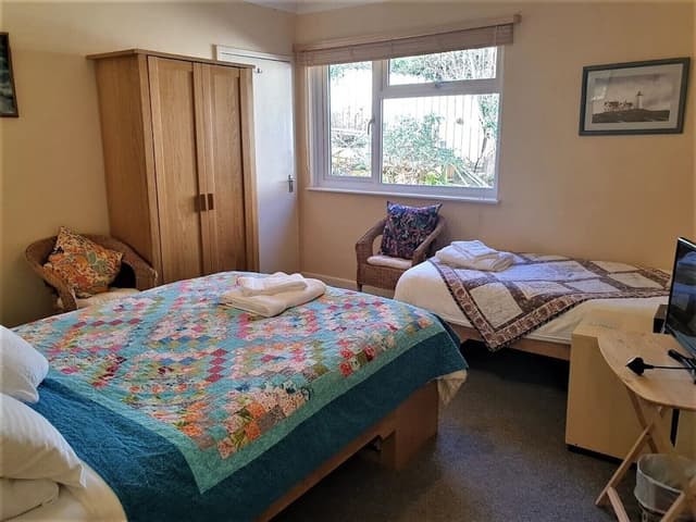 Triple Room, Multiple Beds