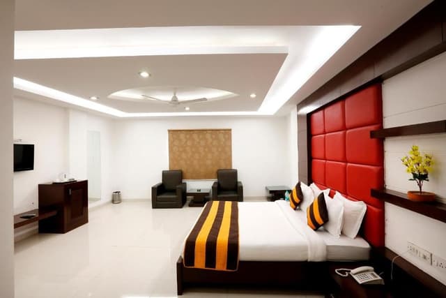 Superior Deluxe Double or Twin Room