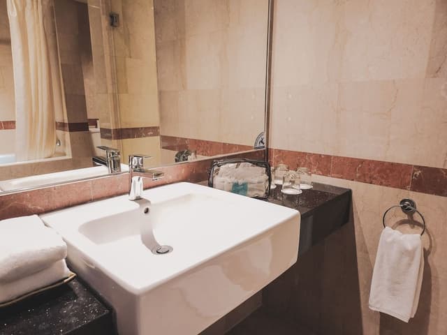 Quad Room
