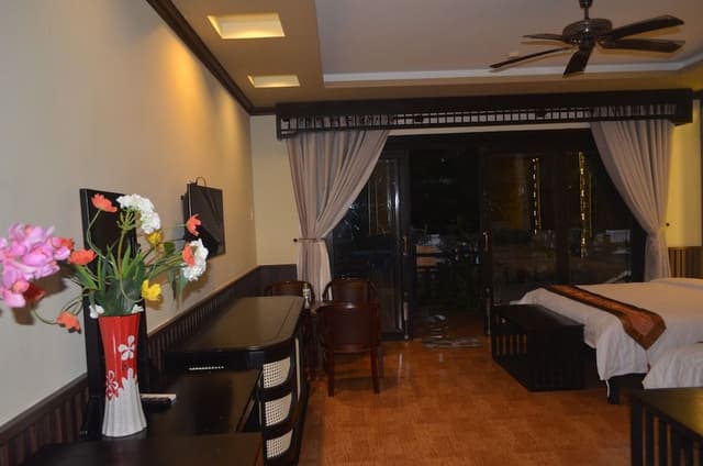 Superior Twin Room, 2 Queen Beds, Pool View