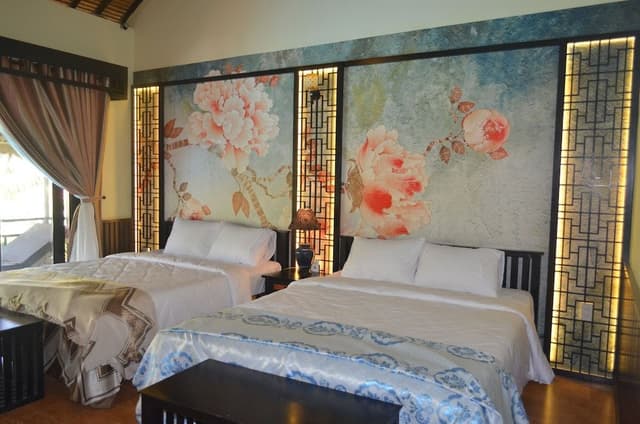 Superior Twin Room, 2 Queen Beds, Pool View