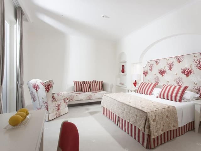 DELUXE – FRONT SEA VIEW BALCONY