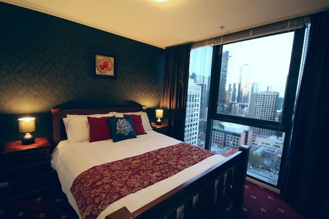 Apartment, 1 Queen Bed, Balcony, City View