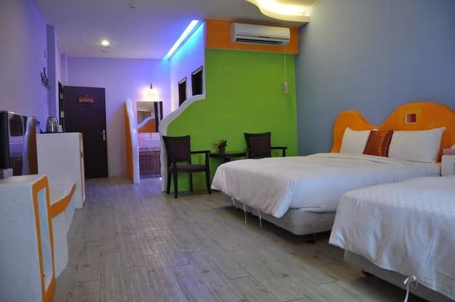 Deluxe Quadruple Room