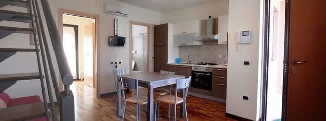 Basic House, 2 Bedrooms, Mountain View