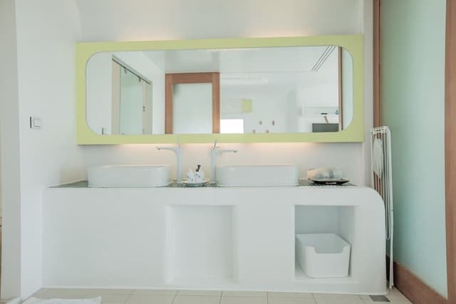 Deluxe Double Room, 1 King Bed, Balcony, Ocean View