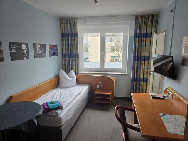Basic Single Room, 1 Twin Bed