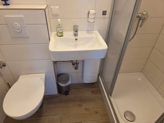 Basic Double or Twin Room, 2 Twin Beds