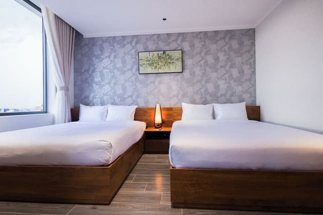 Superior Quadruple Room, City View