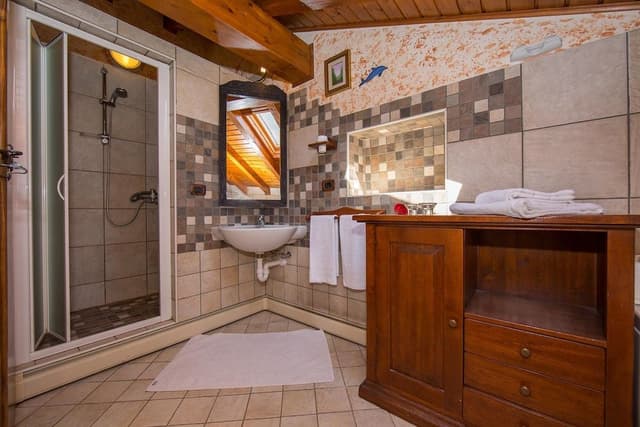 Family Villa, Multiple Bedrooms, Mountainside (Villa Victoria)