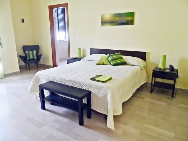Comfort Triple Room