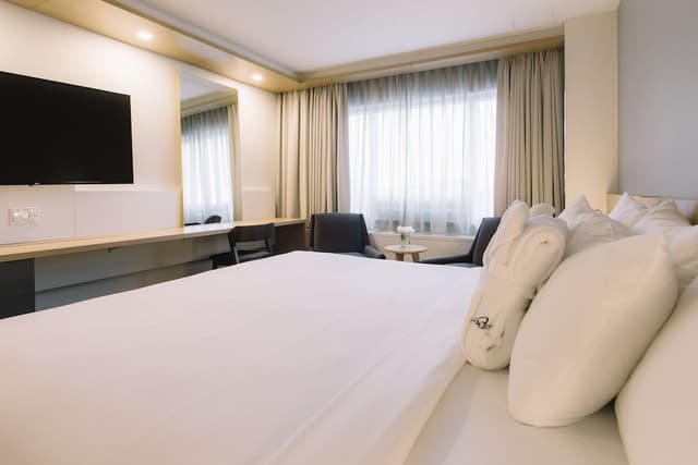 Superior Room, 1 King Bed