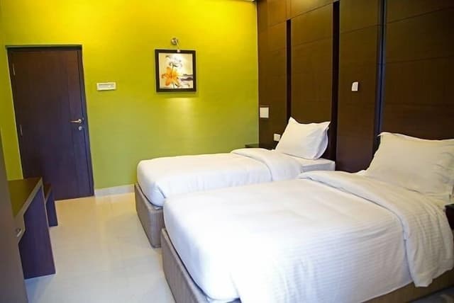 Leisure Suites