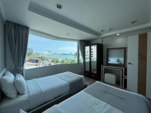 Family Suite Sea View