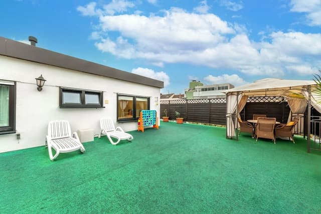 Comfort Penthouse, 3 Bedrooms, Non Smoking