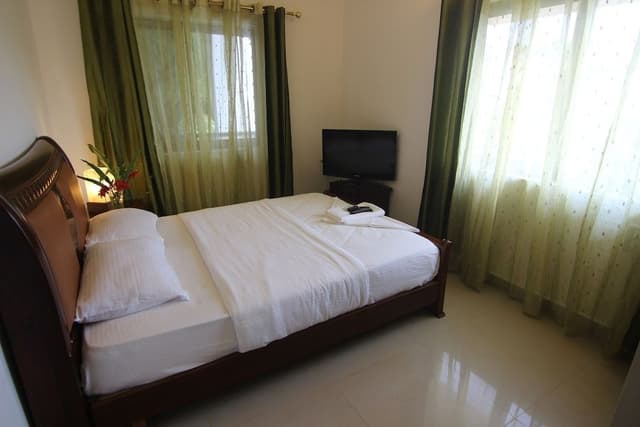 Luxury Apartment, 2 Bedrooms, Pool View