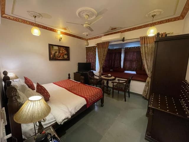 Junior Suite with Garden View