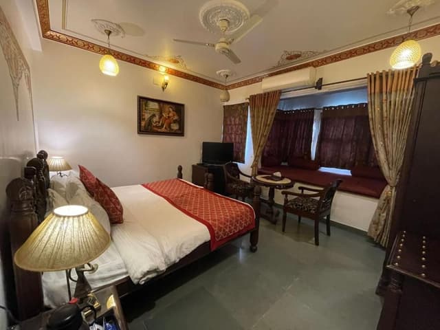 Junior Suite with Garden View