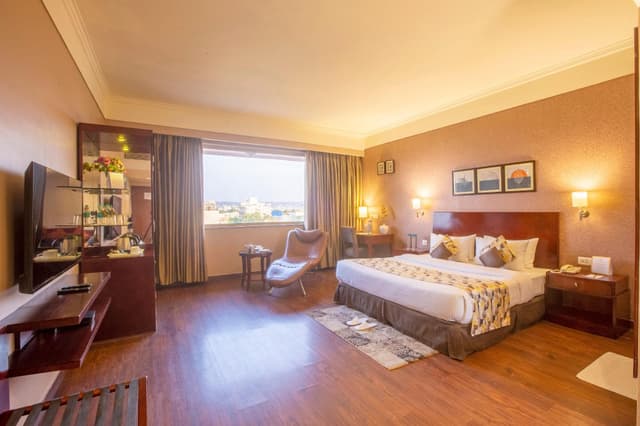 Vesta Maurya Suite