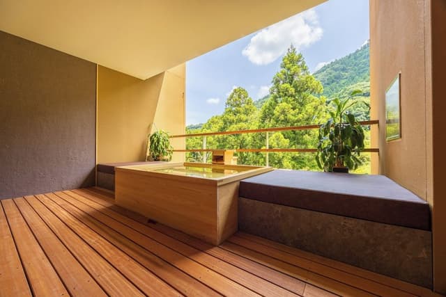 Presidential Suite with Open-Air Bath [Ten]
