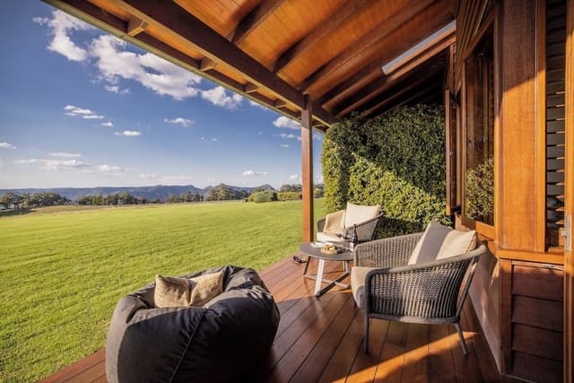 Lodge Suite