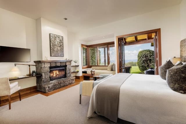 Lodge Suite