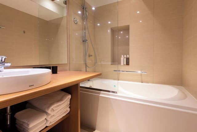 1 Bedroom Deluxe - Resort Side