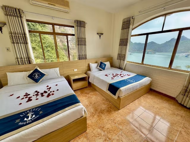 Family Room, Sea View