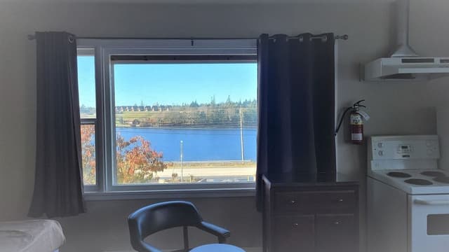 Full Kitchenette Room, 2 Double Beds, Non Smoking, Lake View