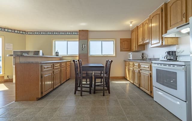 Economy Apartment, Lake View